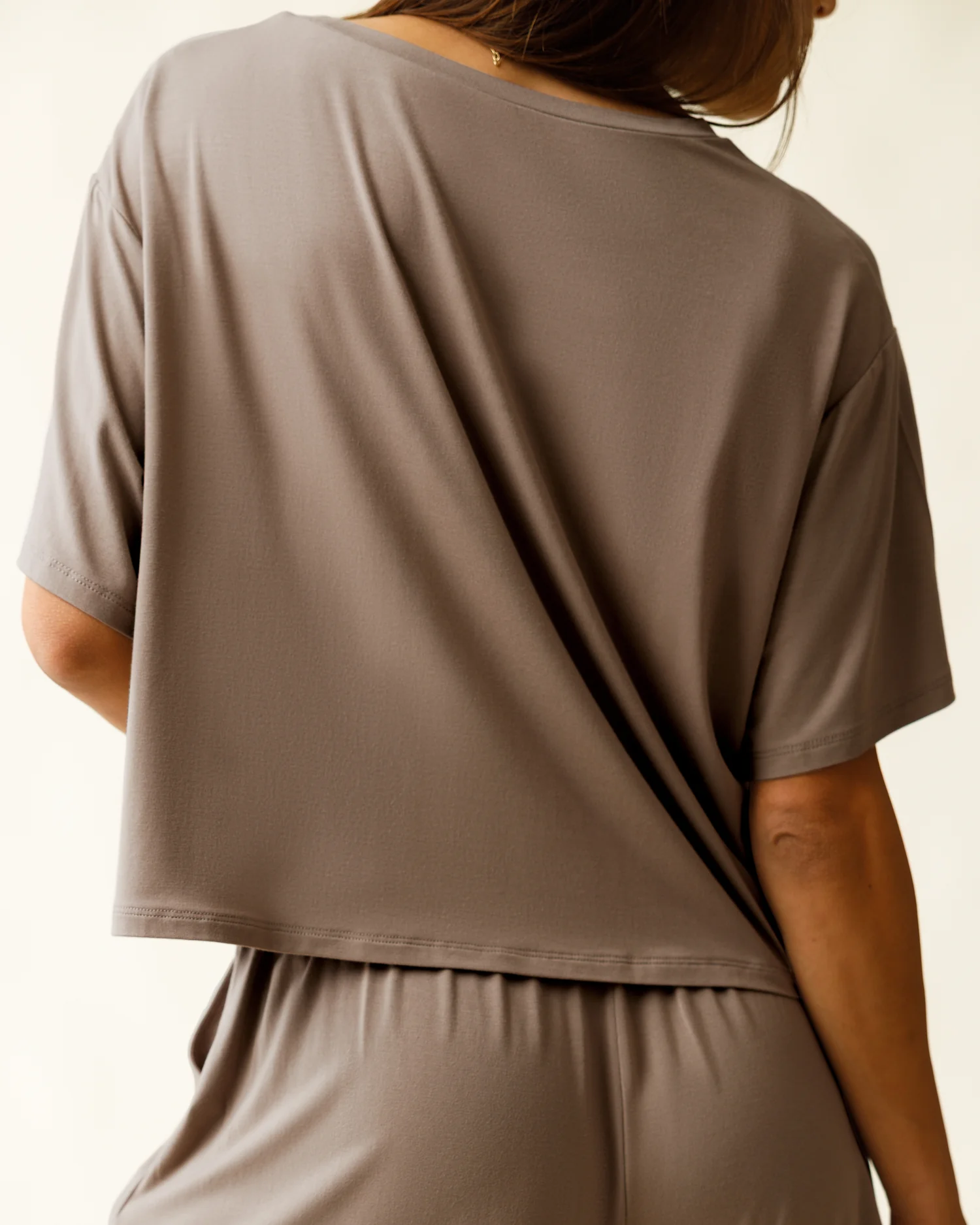 Aria Bamboo Casual Cropped Short Sleeve Top | Taupe - Image 3