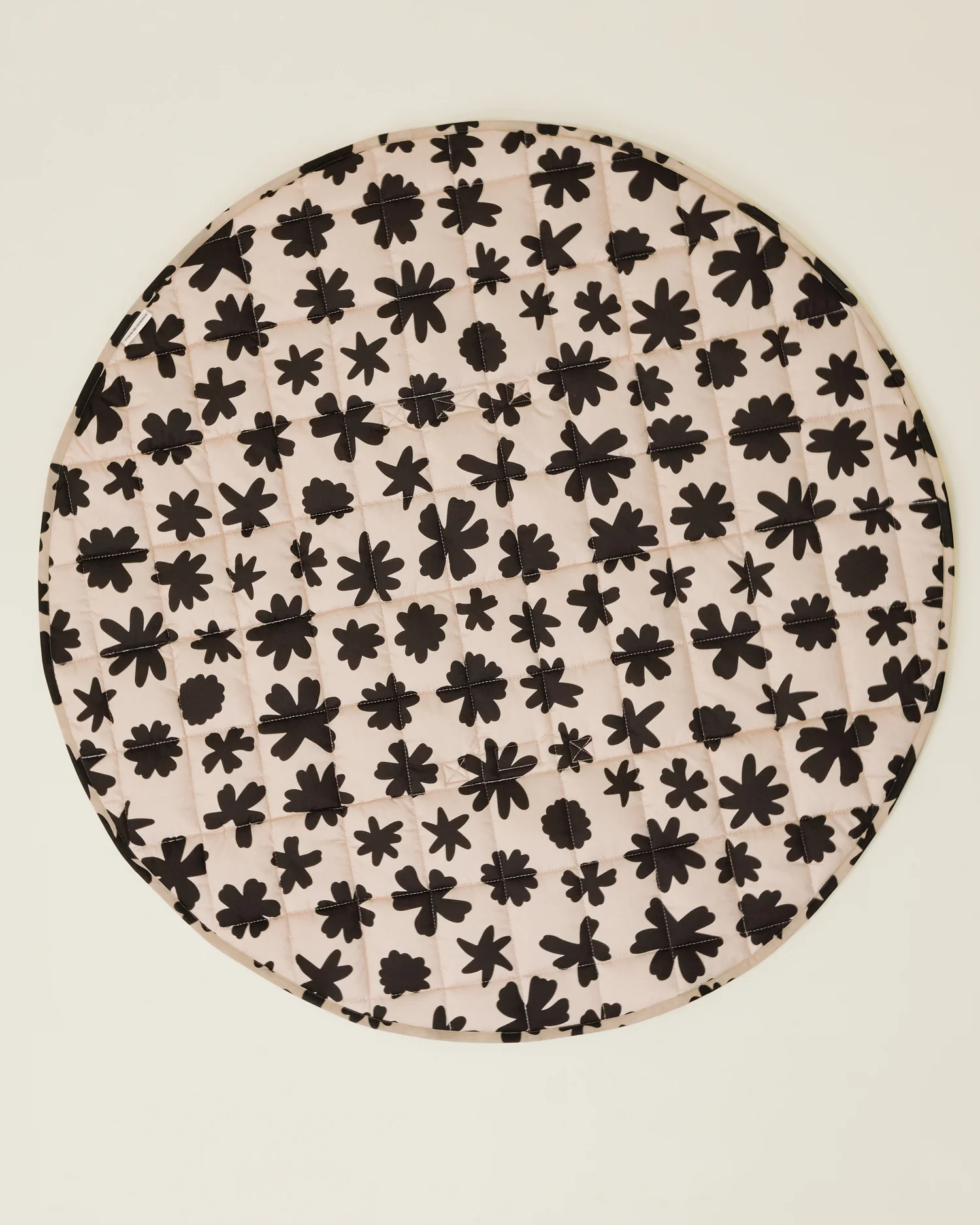 Inside/Outside Play Mat | Cream Chamomiles - Image 2