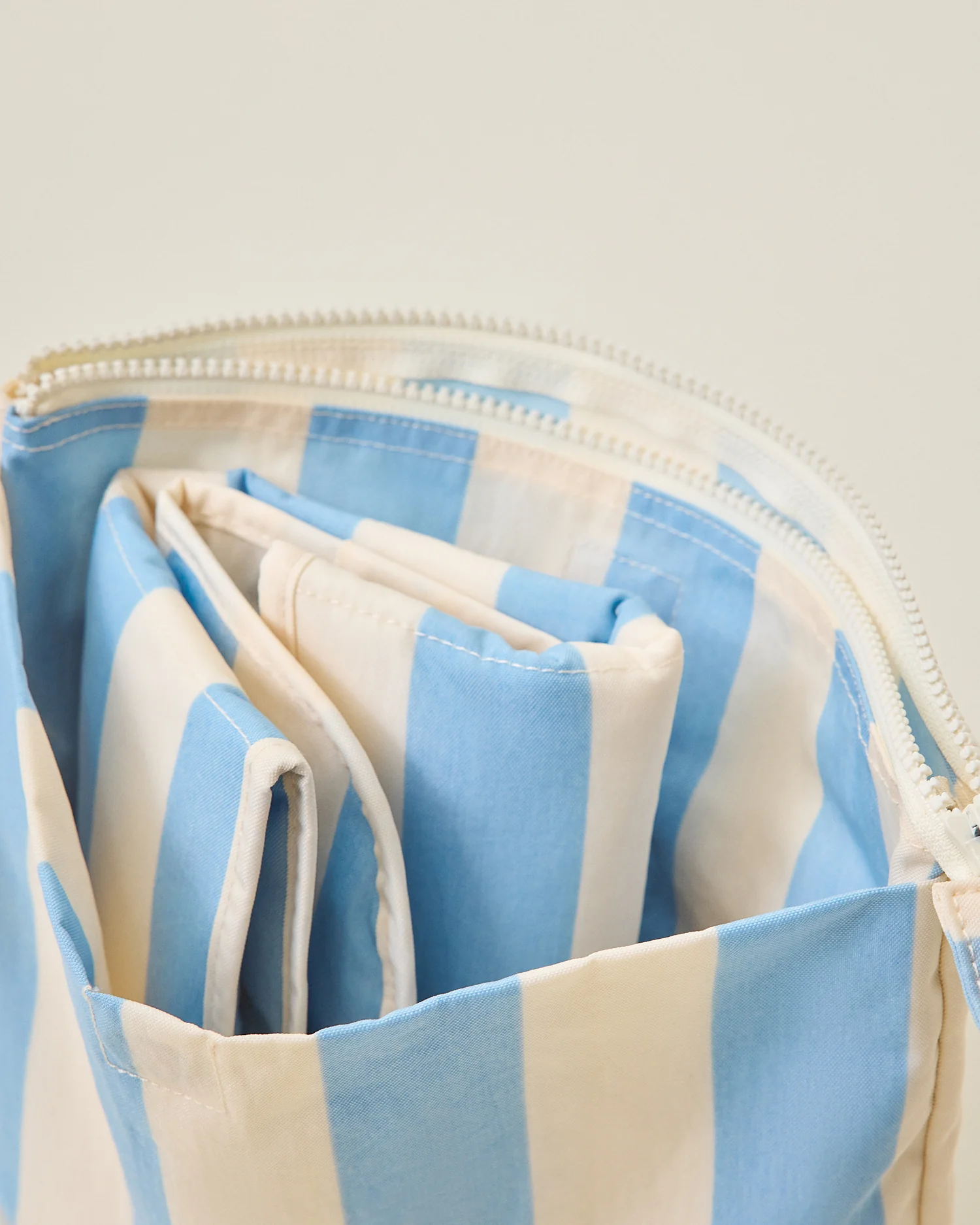 On the Go Mini Bundle | Blue Wide Stripe - Image 3