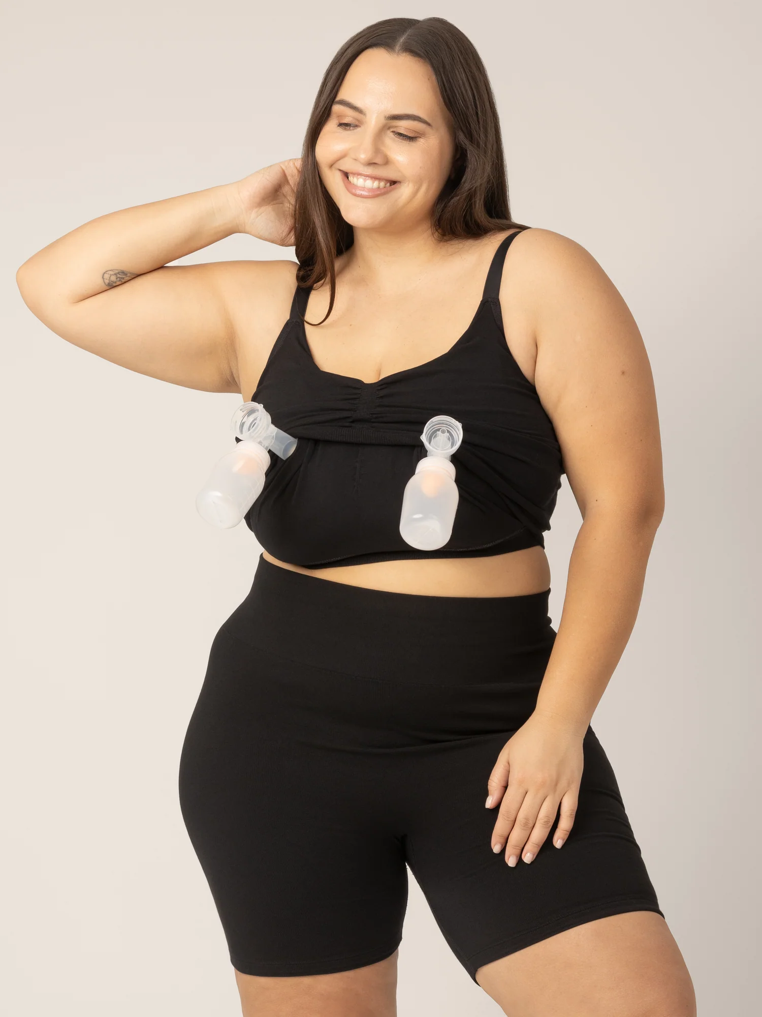 Sublime® Bamboo Hands-Free Pumping Lounge & Sleep Bra | Black - Image 2
