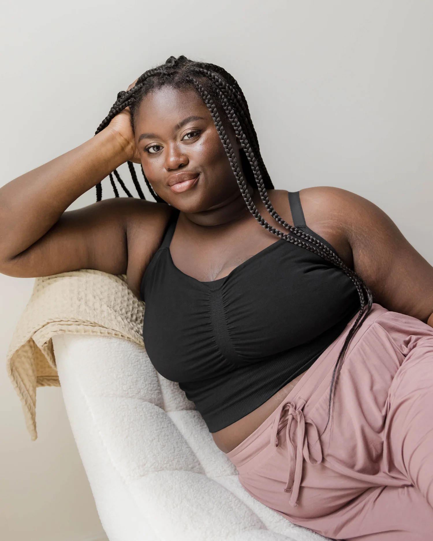 Sublime® Bamboo Hands-Free Pumping Lounge & Sleep Bra | Black - Image 6