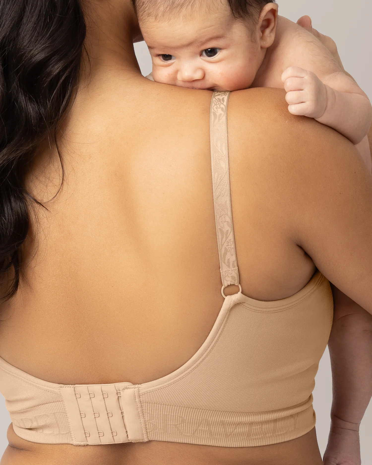 Sublime® Hands-Free Pumping Bra Two-Pack | Beige & Pink Heather - Image 5